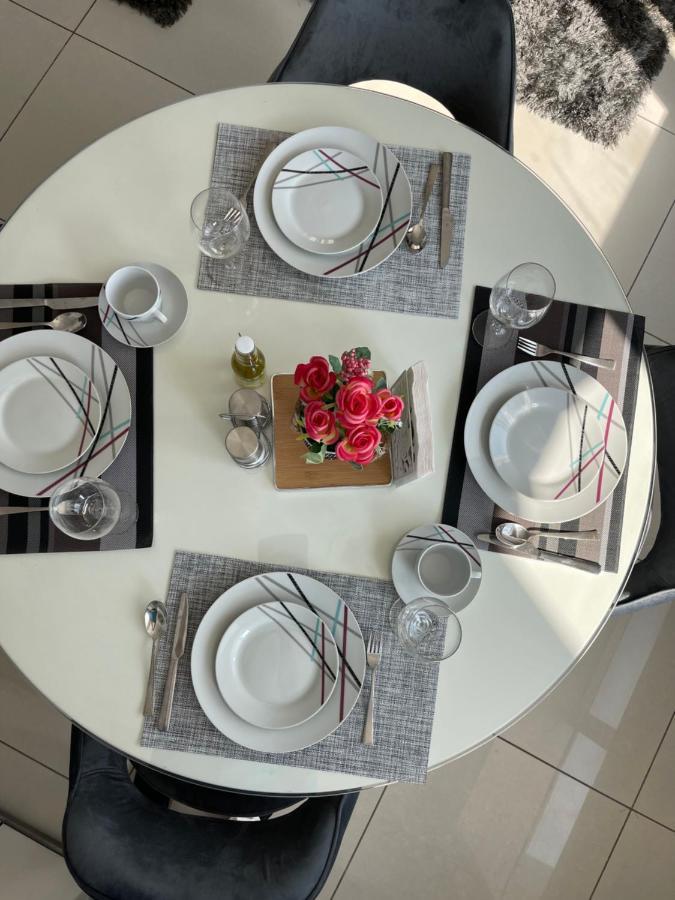 Bright Luxury 2Br Aprt Dubai Marina With Balcony Apartman Kültér fotó